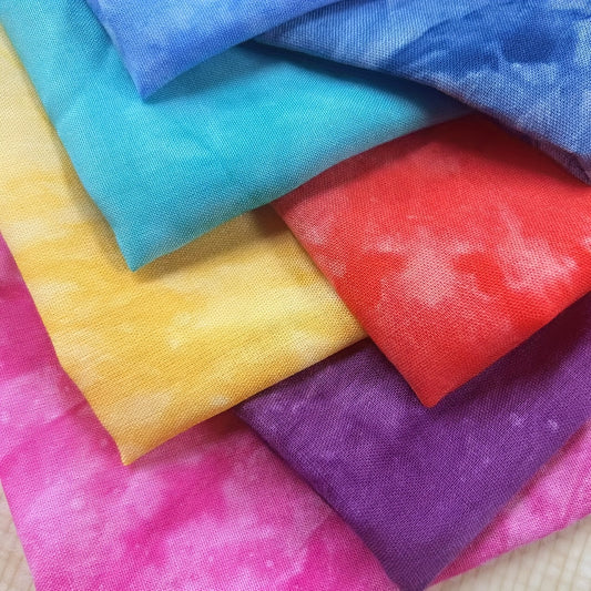 8ps Tie Dye Gradient Quilting Fabric 100% Cotton Craft Fabric Bundle Squares Fat Quarters Multicolored for Patchwork DIY Sewing Scrapbooking